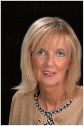 Bonnie Van der Pluijm