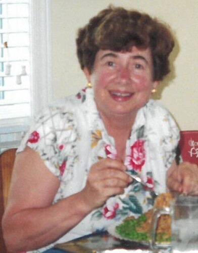 Medium yvonne lavgine