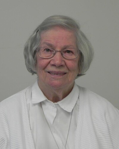 Medium sr estelle gagnon