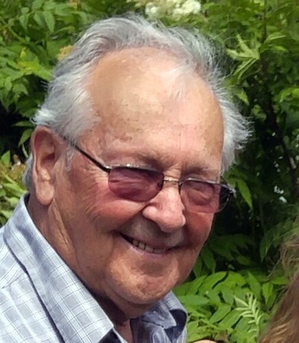 Medium roger raiche